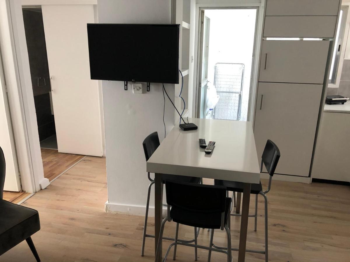 Iflat Apartment ลิมาซอล ภายนอก รูปภาพ